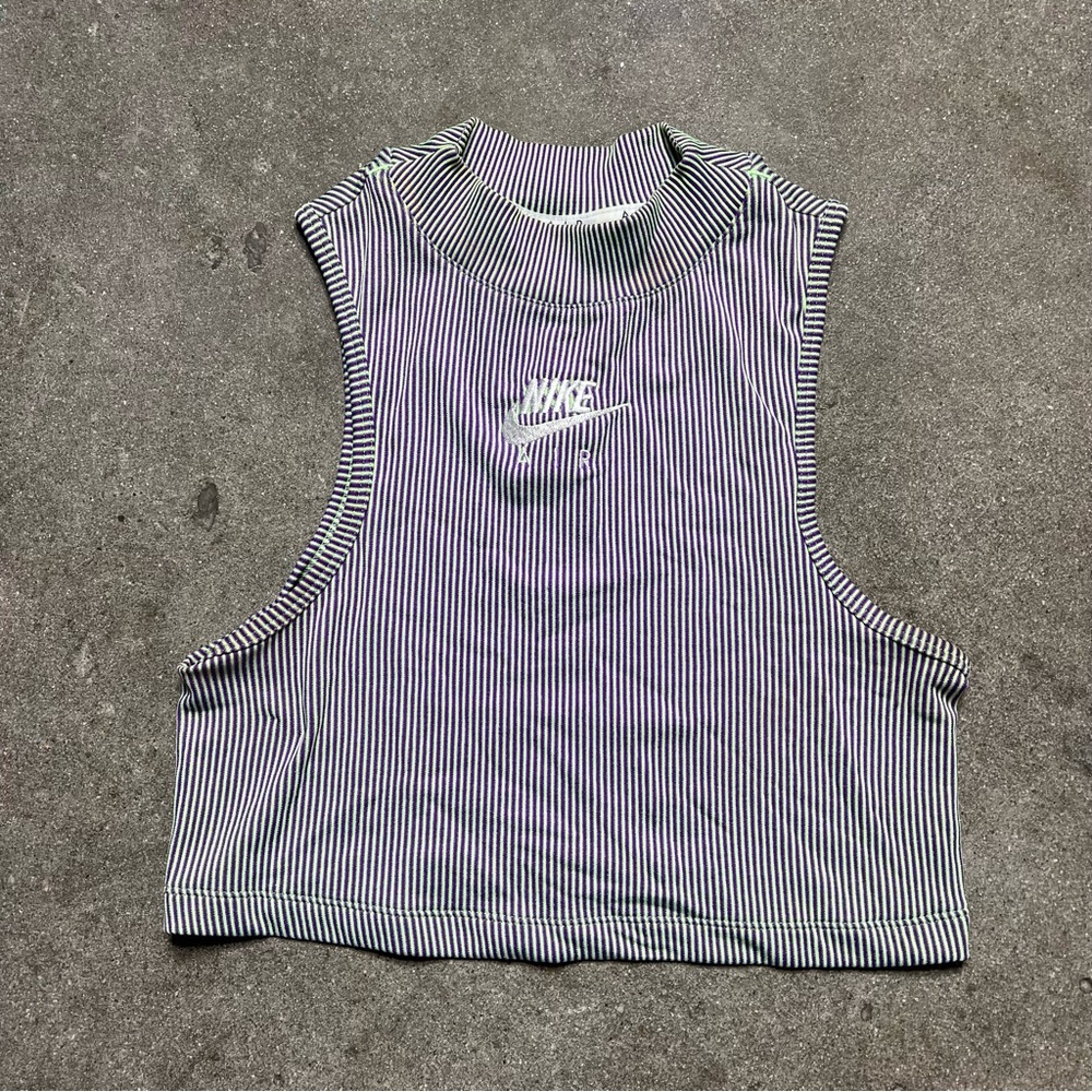 Green & Purple Striped Nike Crop Top 💜💚